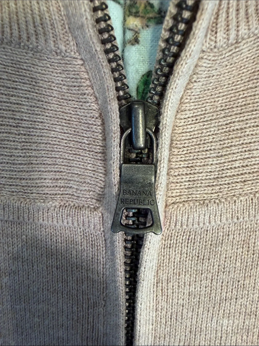 Banana Republic Men's Full-Zip Sweater in Light Taupe